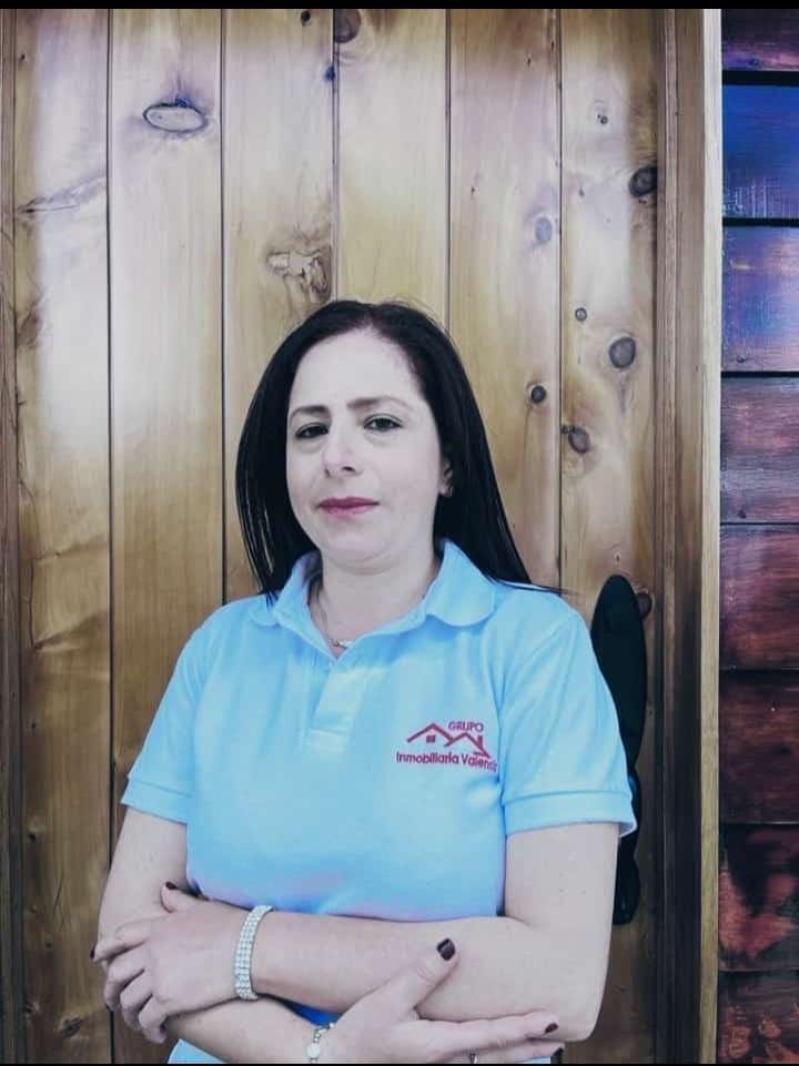 Elizabeth Solano
